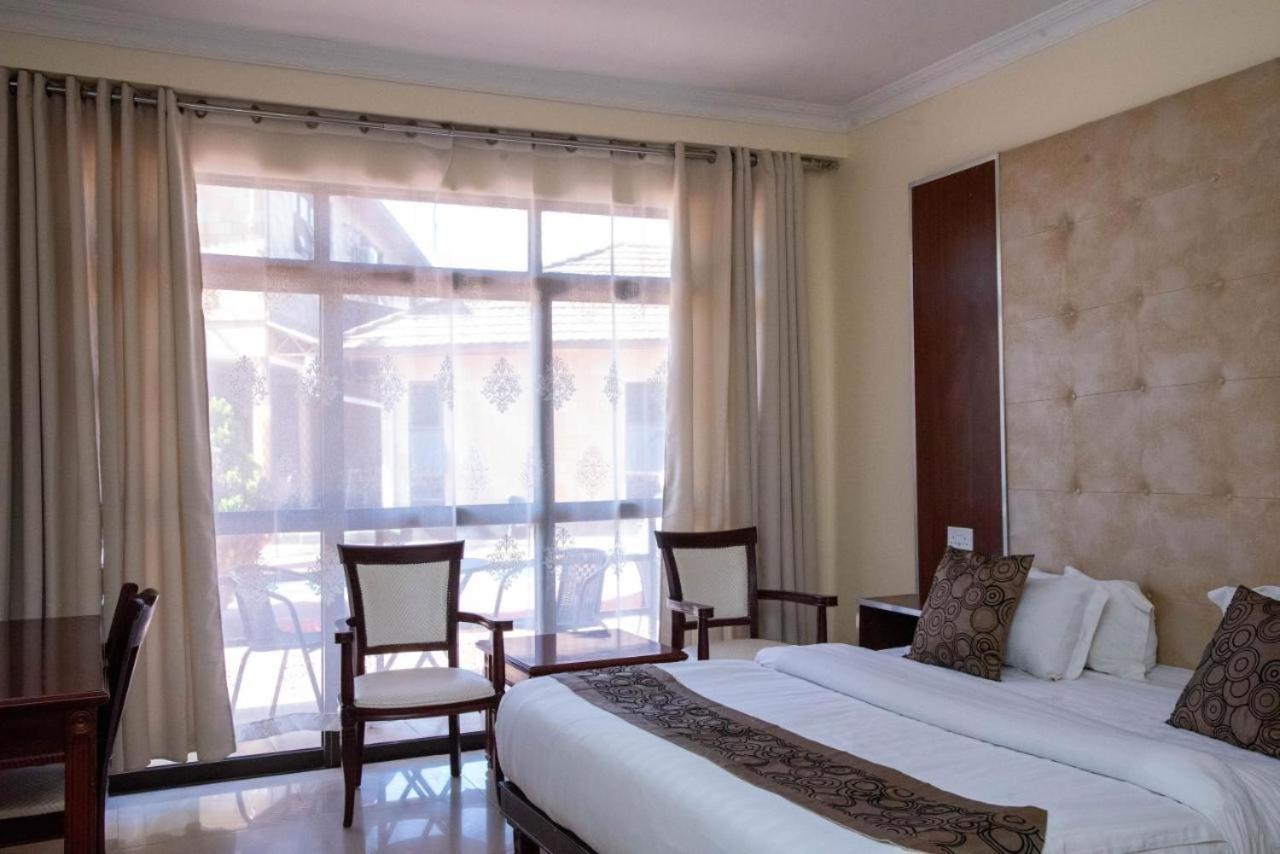 Mika Hotel Kabulonga Lusaka Dış mekan fotoğraf