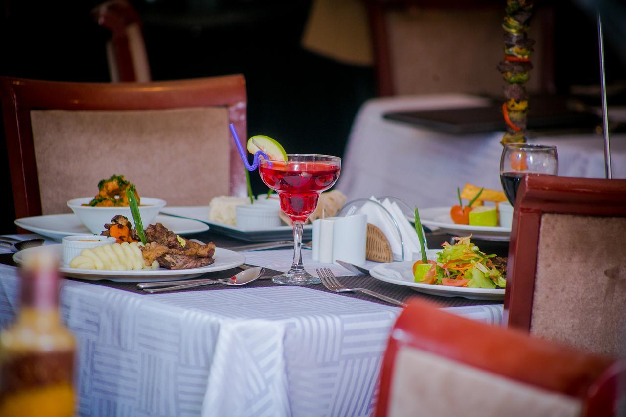 Mika Hotel Kabulonga Lusaka Dış mekan fotoğraf